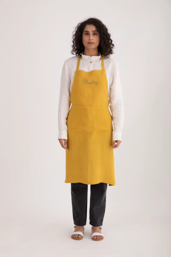 Linen Personalized Apron - Summer Yellow: With your name adorned on the front, it promises a delightful experience.